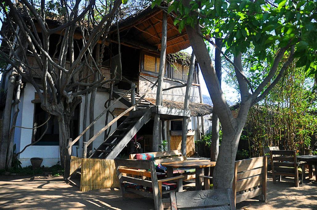 Mgoza Lodge Cape Maclear Exterior foto